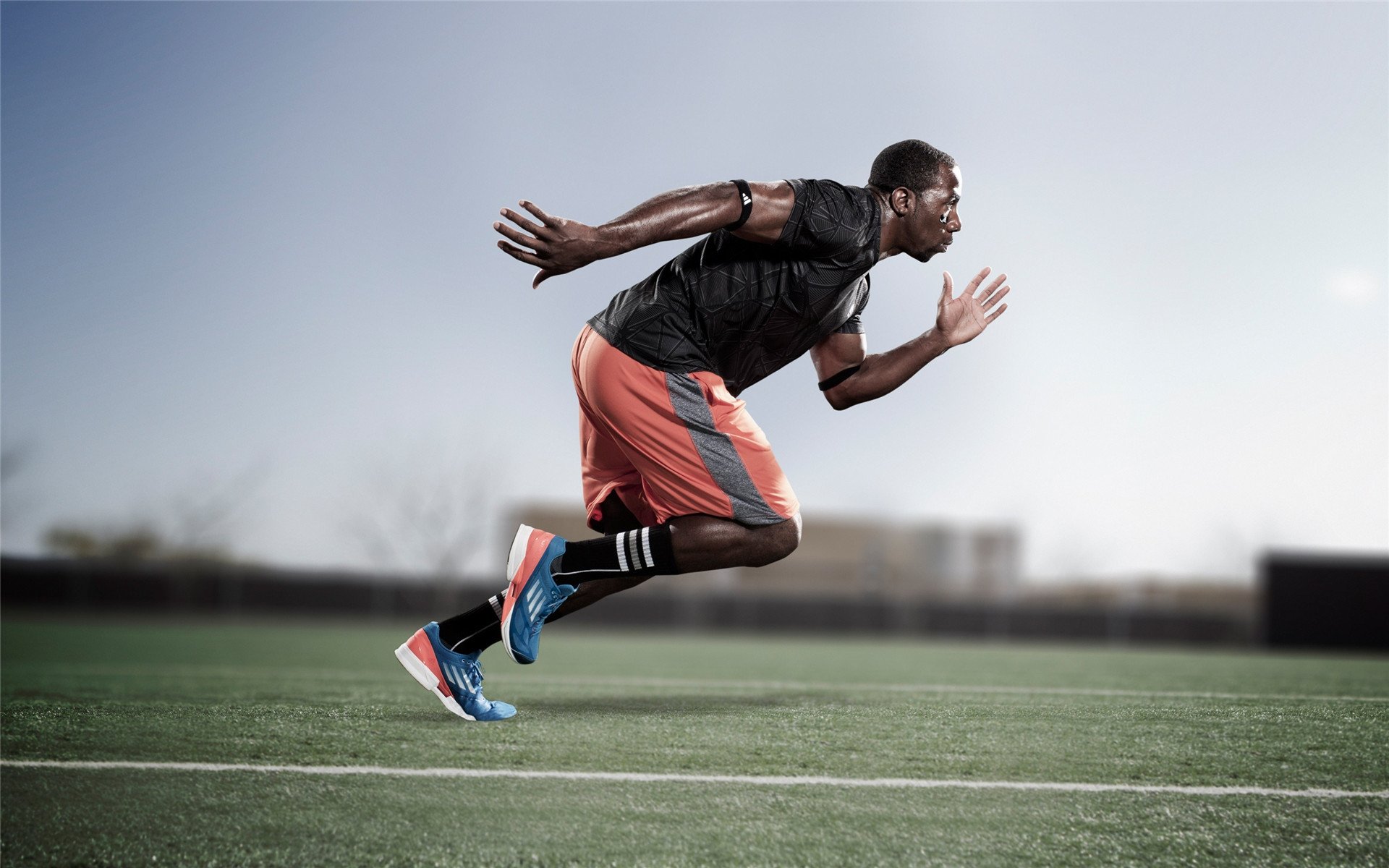 德罗巴焦点对战,C罗与80激战热火分钟,爆冷胜负难料!比赛高潮迭起