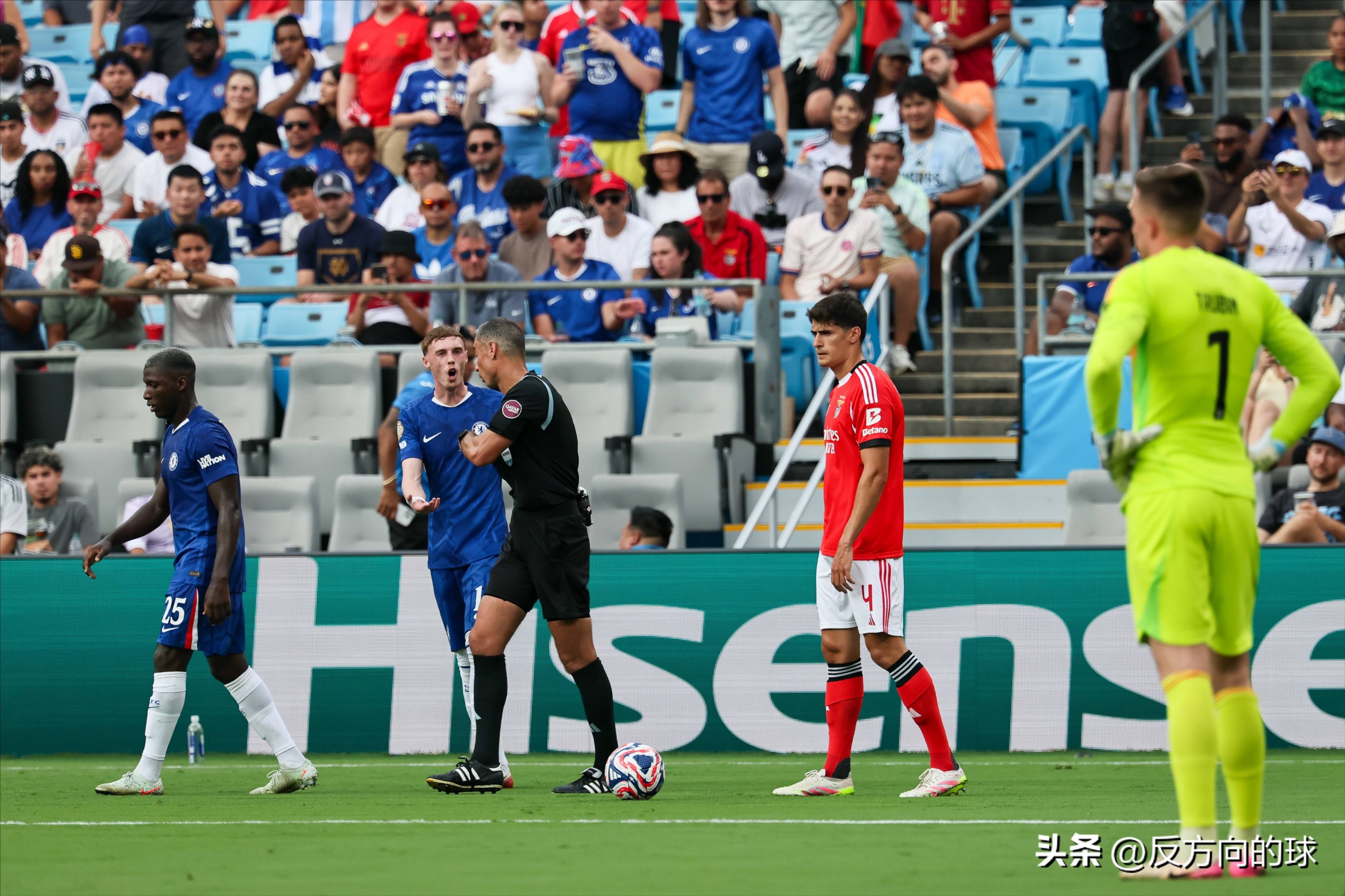 又见绝平!尤文图斯与拜仁慕尼黑鏖战至终场,浓眉读秒救主的简单介绍